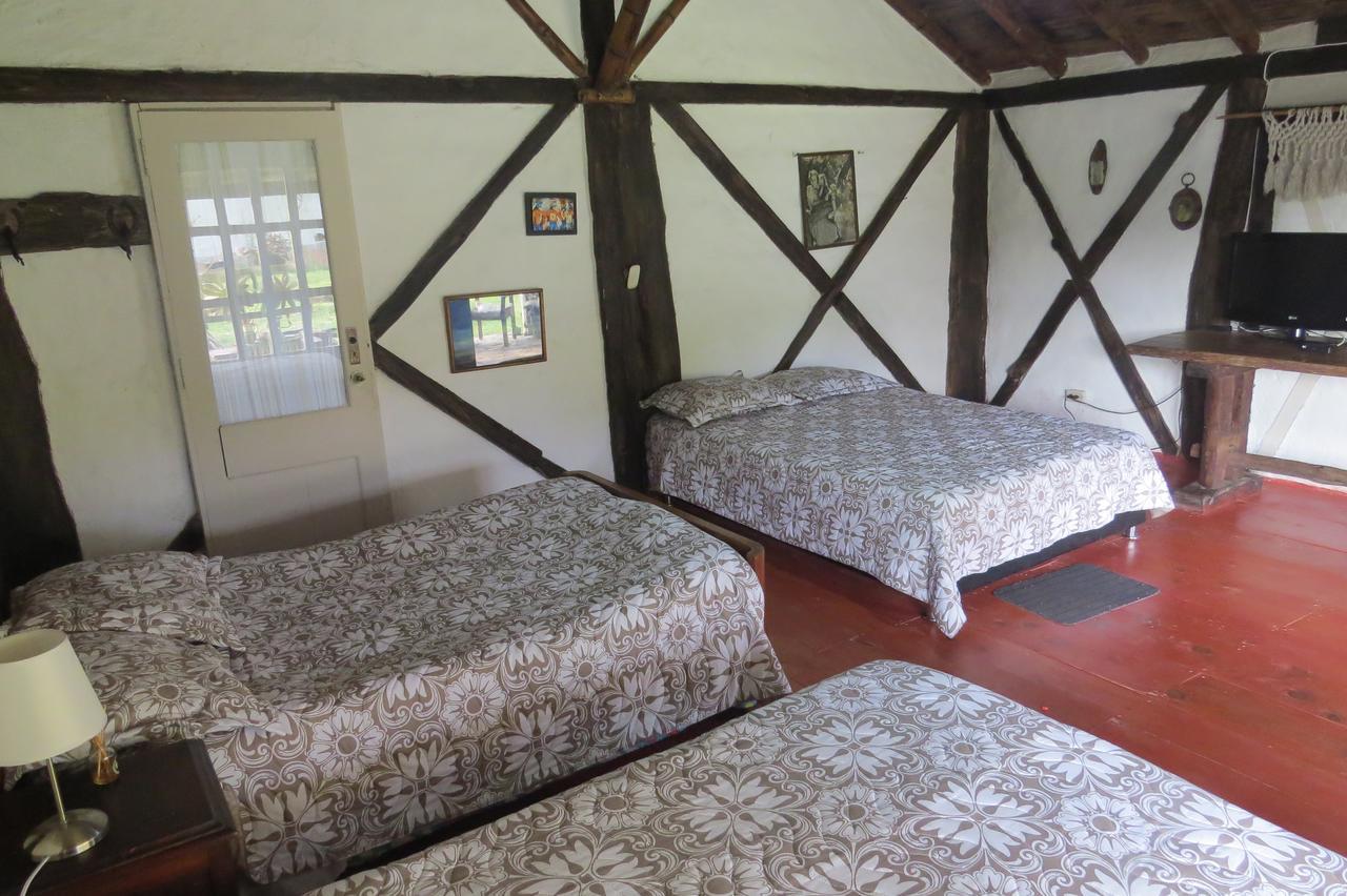 Tarragona Hostal Santa Rosa de Cabal Eksteriør billede